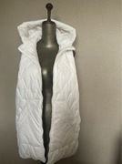 Długa kamizelka by o la la z herbem pikowana S