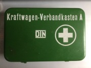 APTECZKA POJAZDOWA BUNDESWEHR MERCEDES 240 250 WOLF ILTIS 183 VW181