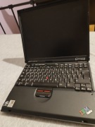 Zestaw Retro Laptop Thinkpad IBM t22 type 2647 i Stacja Dokująca