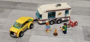 LEGO CITY 4435  auto z przyczepą kempingowy
