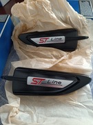 LISTWA EMBLEMAT NAPIS L+P W BŁOTNIK PRZÓD ST-LINE FORD KUGA MK2 II 2 LIFT