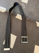 Czarny pasek z klamrą