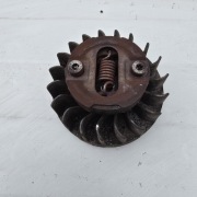 Magneto ze sprzęgłem stihl fs310