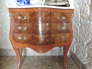 Komoda w stylu Ludwika Filipa