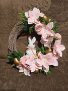 Wianek wielkanocny z magnoliami