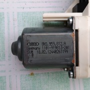 Audi A6C7 silniczek szyby prawy tył 8KO959812A