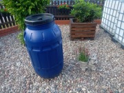 Beczka zbiornik 220l na ogród deszczówkę 