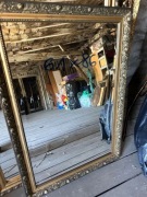 LUSTRO retro w złotej, drewnianej ramie rozmiar 76x107