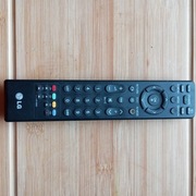 Pilot LG MKJ42519605 do TV oryginalny    