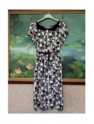 sukienka maxi długa wizytowa elegancka uniwersalna świąteczna biurowa