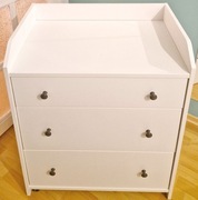 Biała komoda IKEA Hauga 3 szuflady