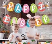 Kolorowa dekoracja na Wielkanoc zajączki jajka baner napis do domu 