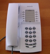 DBC220 telefon cyfrowe Ericsson
