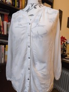 Biała koszula marki Nicole