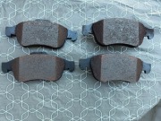 Klocki hamulcowe przòd Megan 3