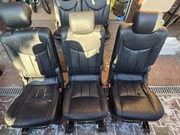 Zestaw foteli toyota prius plus + 