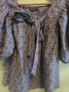 Bluzka, wzór, wiązana pod szyją, luźny fason, rękawy bufiaste, atmosphere 