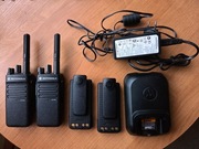 Radiotelefon Motorola DP2400e DMR 403-527 MHz 2 szt + mikrofonogłośniki
