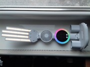 Lampa akumulatorowa stojąca, przycisk dotykowy, regulowana poczwórna, LED R