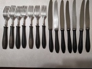 SZTUĆCE GERLACH  - STARE  Z EBONITOWYMI RĄCZKAMI 14 SZT 