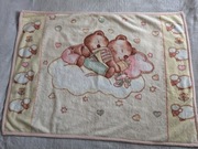 Kremowy kolorowy pastelowy gruby koc kocyk dziecięcy w misie owieczki serca