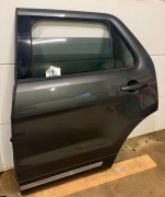 Drzwi lewy tył explorer V 2017 kompletne igła 