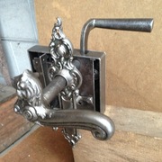 Zamek puszkowy pałacowy XIX w. kompletny sprawny.