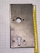 Puszka metalwa - kaseta do wspawania pod zamek bębenkowy 72/60/17 solidna