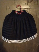 Spódniczka granatowa, dół biały, rozm 122/128 