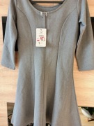 Sukienka damska z długim rękawem nowa Cropp 