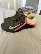 Buty sportowe Nike metcon 43