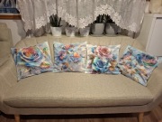 Komplet 4 poszewek dekoracyjnych róże  kwiaty kolorowe