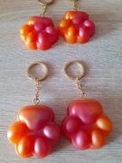 Łapka kocia. Brelok na klucze, do plecaka.