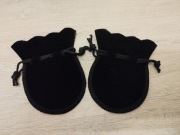 Sakiewka mała welurowa czarna woreczek na prezent biżuterie 2 szt