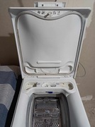 Dozownik na detergenty Electrolux EWT 1066EKW.