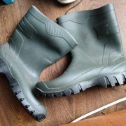 Kalosze nowe nieużywane rozmiar.43 zielone mocne