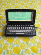 Kultowy Palmtop HP 620LX z kolorowym ekranem + rysik. Uruchamia się tanio