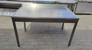Stół Gastronomiczny - Profilowany - Głęboki - 142/85/90 cm - M.1638 N