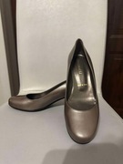 Czółenka Bruno Magli roz. 37