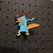 Pin metalowy przypinka PEPE PAN DZIOBAK