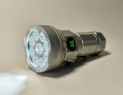 Latarka w zestawie, kilka funkcji, wymienione diody na 9*SST-20 5700K