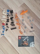 LEGO 42088 Ciężarówka z wyciągnikiem