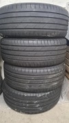 Opony letnie premium NOKIAN Hakka Black 3 Suv 235/50R19 103W DOT 0123