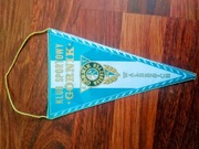 Proporczyk Górnik Wałbrzych z lat 80 herb miasta dług. 21,5 cm, 13 cm