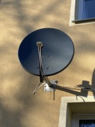 Talerz antenowy z konwerterem Twin