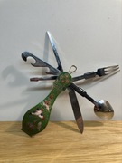 noz scyzoryk niezbędnik emalia ptaki kwiaty . miedź . vintage