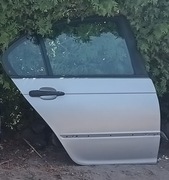 Drzwi prawy tył e46 2000 rok sedan Titansilber