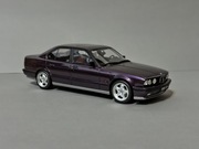 BMW M5 E34 Daytona Violet Ottomobile OTTO OT106 1:18