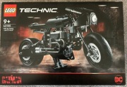 LEGO TECHNIC - The Batman - Batcycle (Batrower) 42155