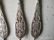 Łyżeczki prawdopodobnie srebrne z epoki Wiltoriańskiej 